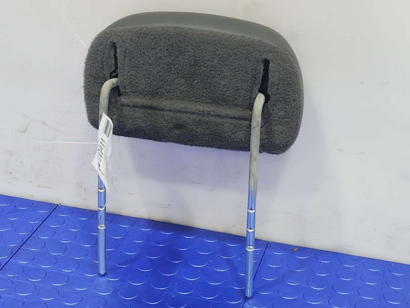 2004 Ford Explorer Headrest