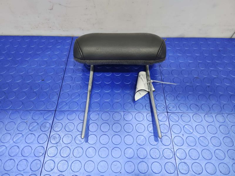 2004 Ford Explorer Headrest
