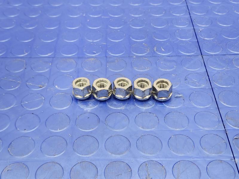 2013 Honda Civic Lug Nuts