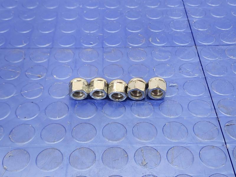 2013 Honda Civic Lug Nuts