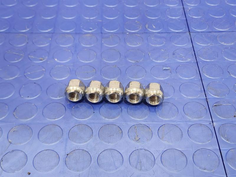 2013 Honda Civic Lug Nuts