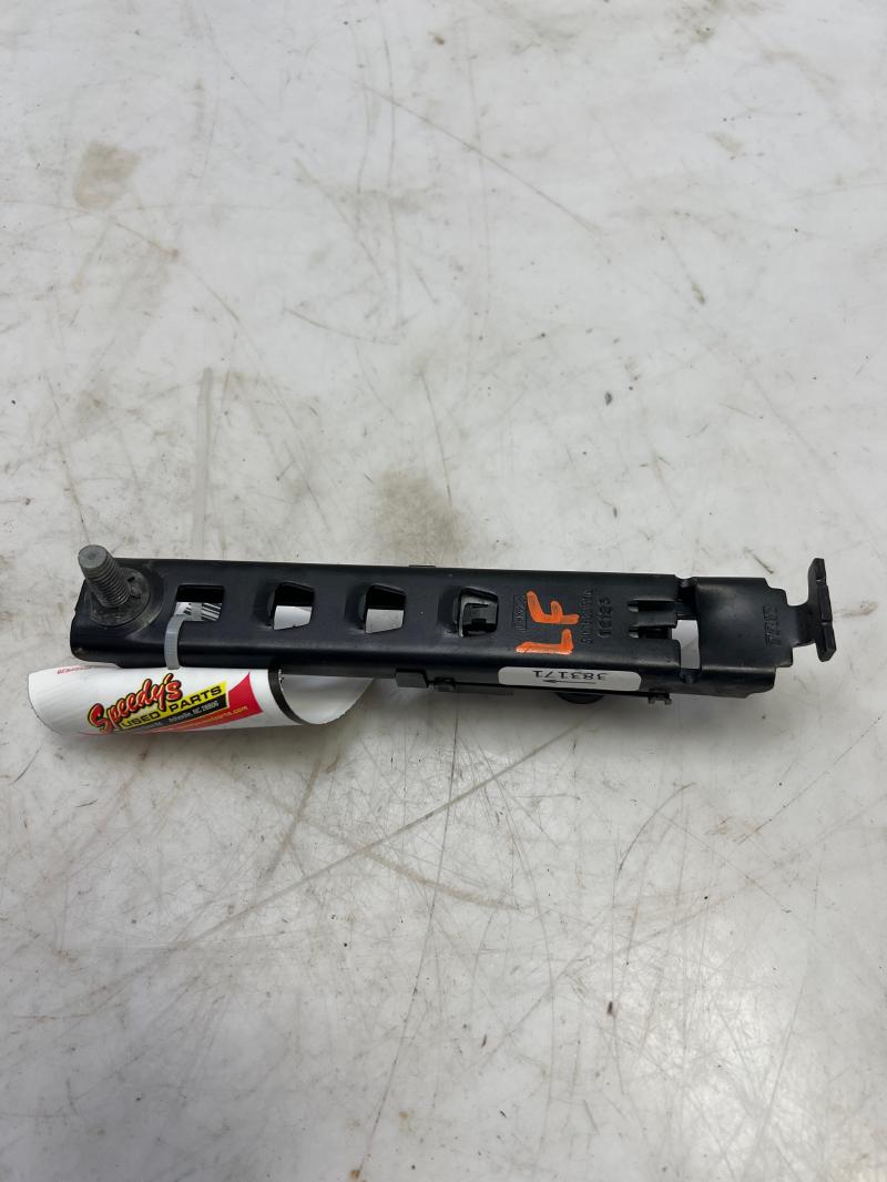 2011 - 2019 Ford Explorer Front Seat Belt Height Adjuster LH or RH OEM BB5Z78602B82AA