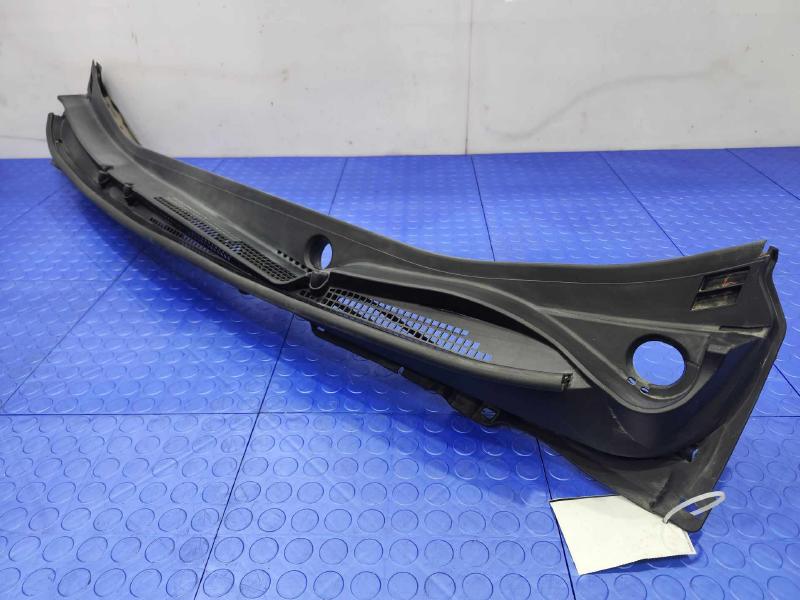 2015-2019 Subaru Outback Subaru Legacy Cowl Grille Genuine OEM 91419AL05B