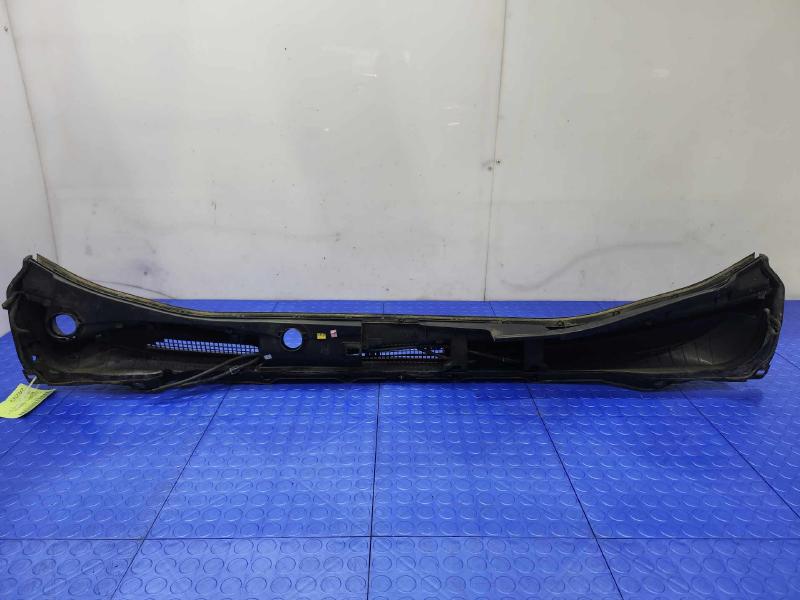 2015-2019 Subaru Outback Subaru Legacy Cowl Grille Genuine OEM 91419AL05B