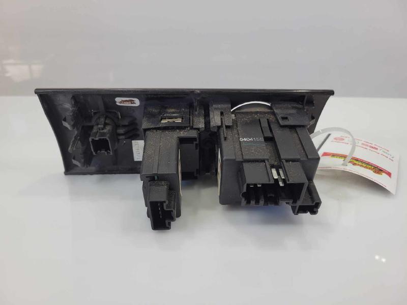 2003 - 2006 Lincoln Navigator Headlight Switch OEM 2L7Z11654AAA
