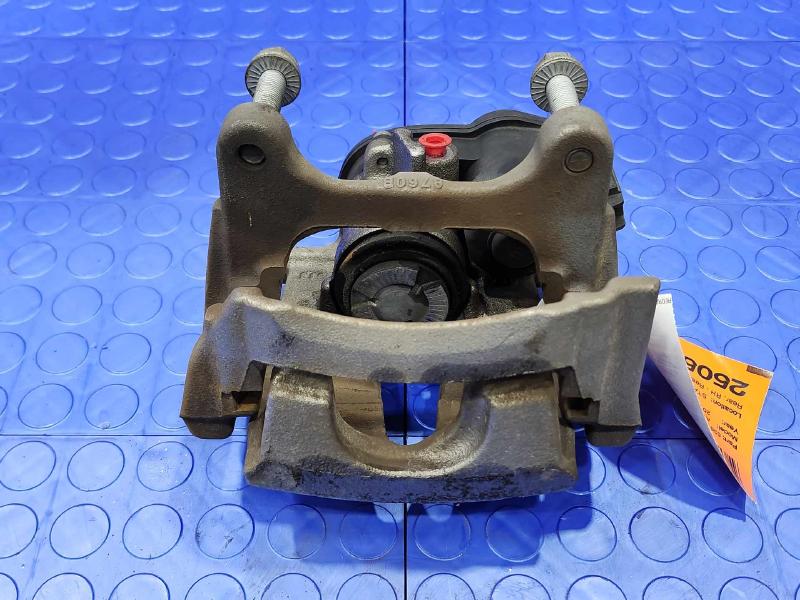 2017 Audi Q7 Caliper