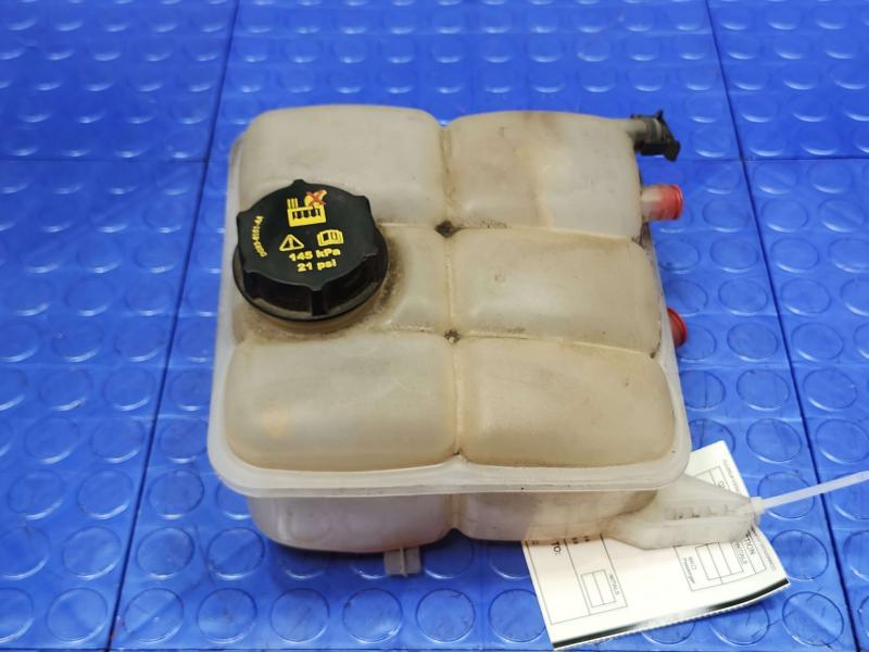 2014 Ford Focus Coolant Recovery Bottle