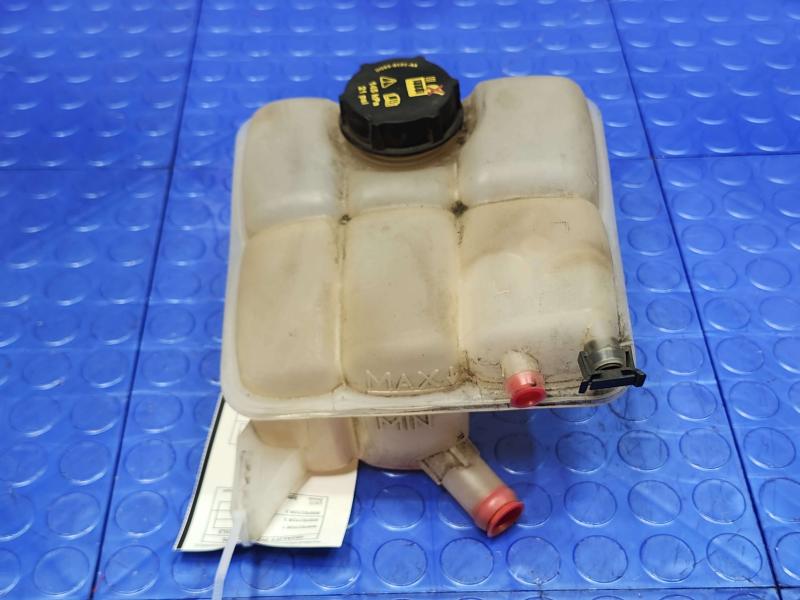 2014 Ford Focus Coolant Recovery Bottle