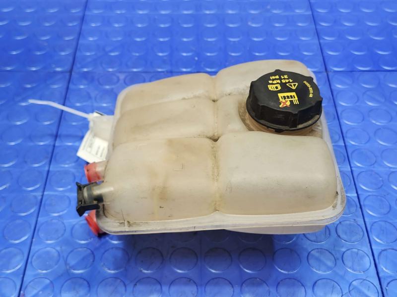 2014 Ford Focus Coolant Recovery Bottle