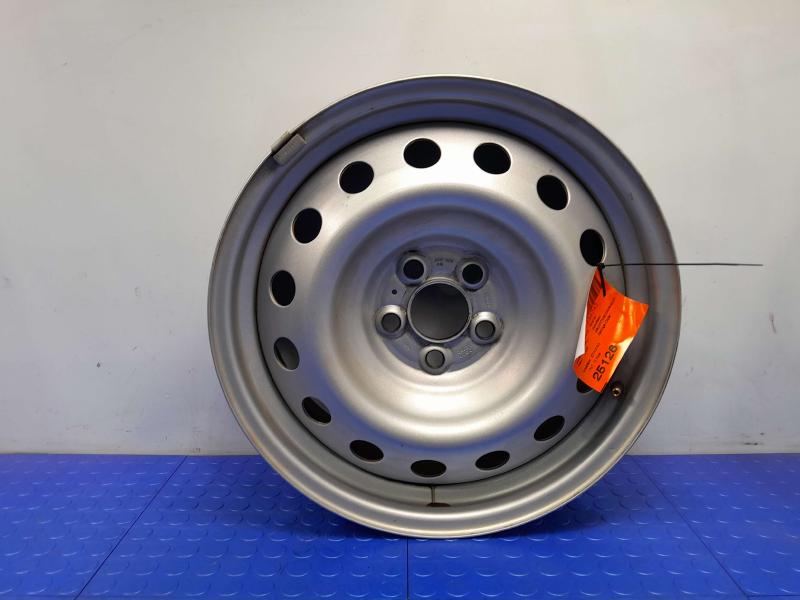 2022 Ford Maverick Wheel
