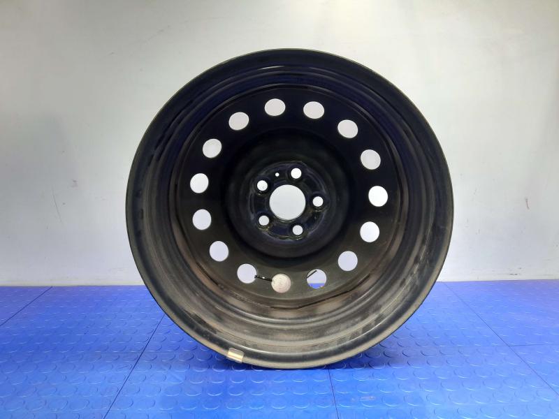 2022 Ford Maverick Wheel