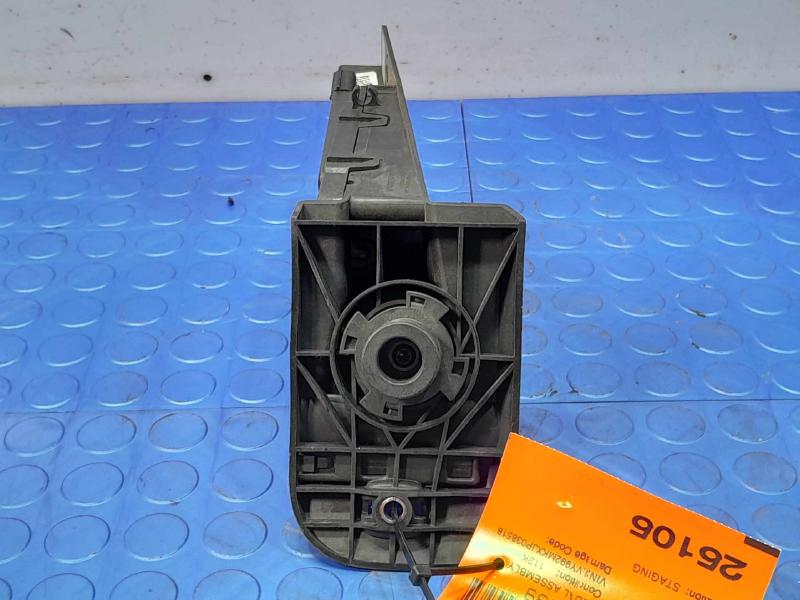 2017-2023 Volvo S90 Accelerator Pedal Assembly Genuine OEM 31489764