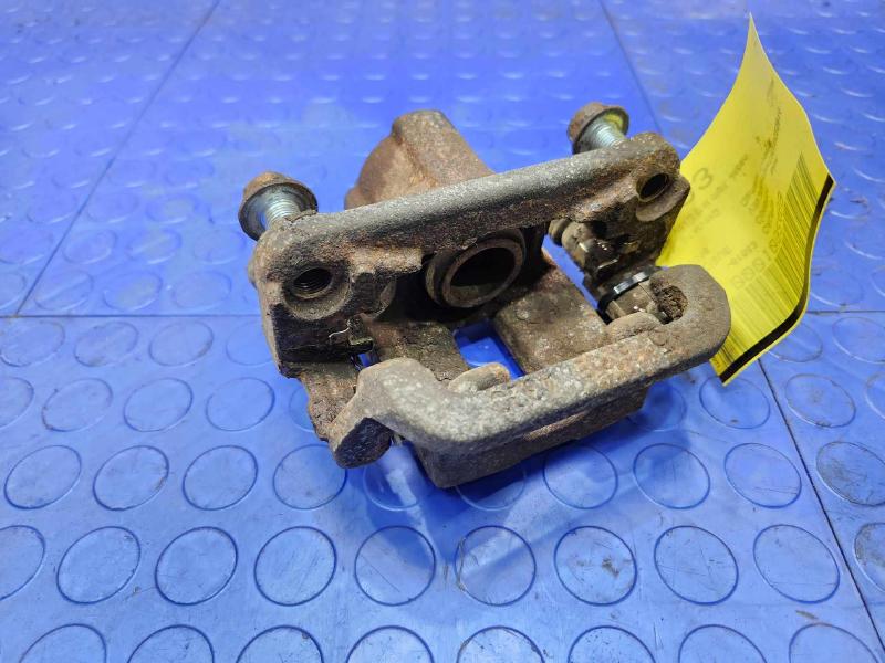 2016 Nissan Rogue Caliper