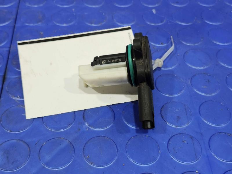 2008 BMW 128i Air Flow Meter