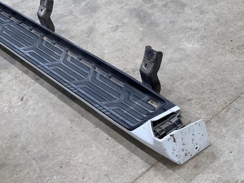 2011 Infiniti QX56 Running Boards