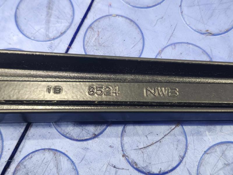 2018 Subaru Legacy Wiper Arm