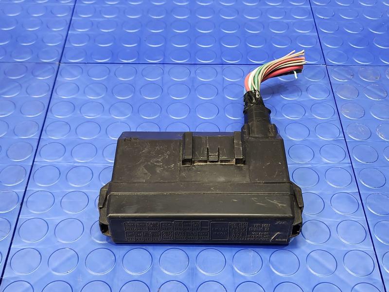 2013 Infiniti FX35 Engine Fuse Box