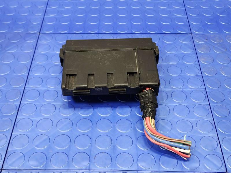 2013 Infiniti FX35 Engine Fuse Box