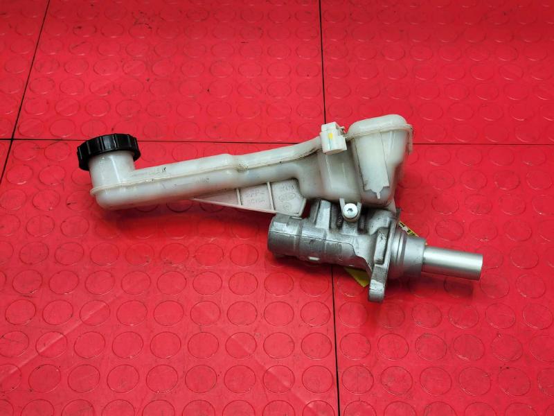 2013-2016 Ford Fusion Brake Master Cylinder Assembly Genuine OEM DG9Z2140A