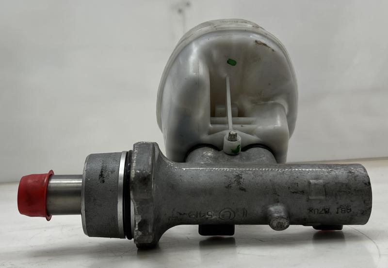 2009 - 2018 Dodge Ram Brake Master Cylinder Assembly OEM 68000908AB