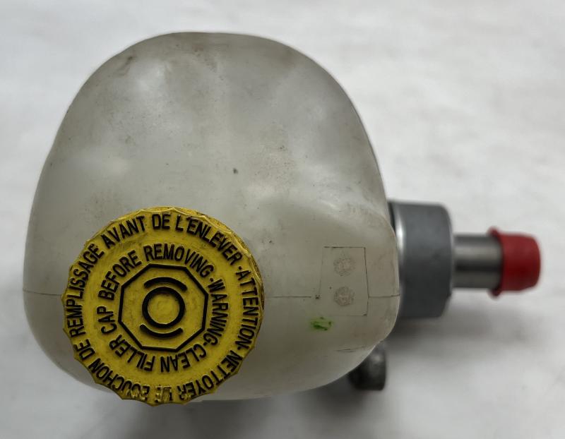 2009 - 2018 Dodge Ram Brake Master Cylinder Assembly OEM 68000908AB
