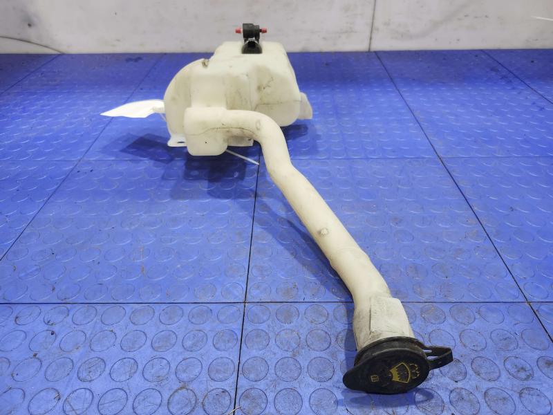 2011-2015 Ford Explorer Windshield Washer Fluid Reservoir Assembly OEM BB5Z17618A