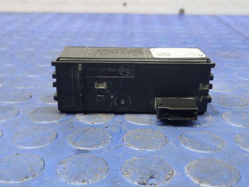 2021 Ford Explorer Chassis Brain Box