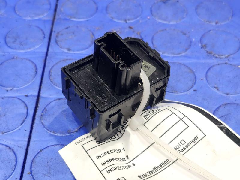 2018 Nissan Maxima Door Switch Front