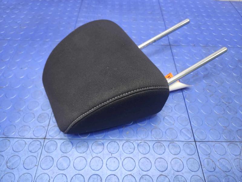 2019 Kia Forte Headrest