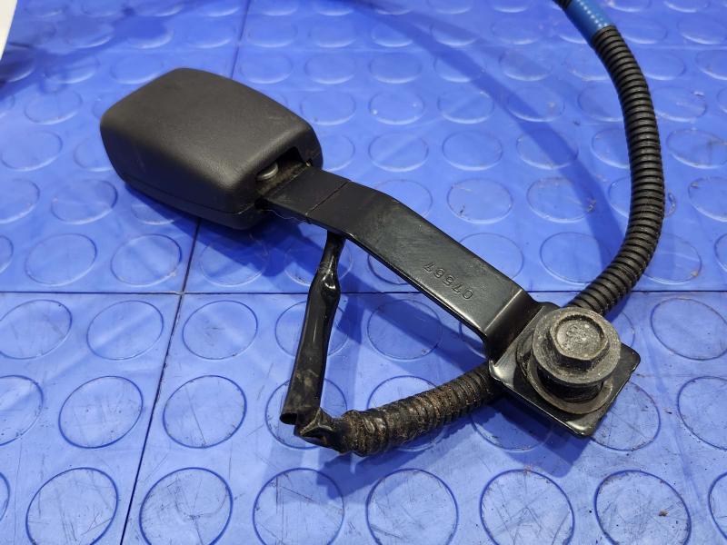 2009 Subaru Forester Front Seat Belt