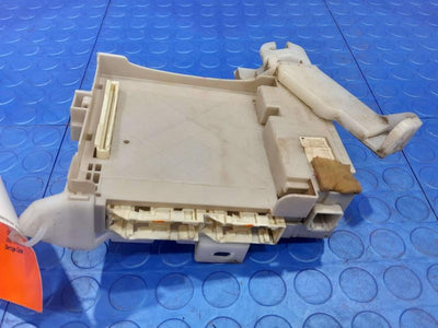2010-2011 Toyota Prius Driver Instrument Panel Junction Block OEM 82730-47450
