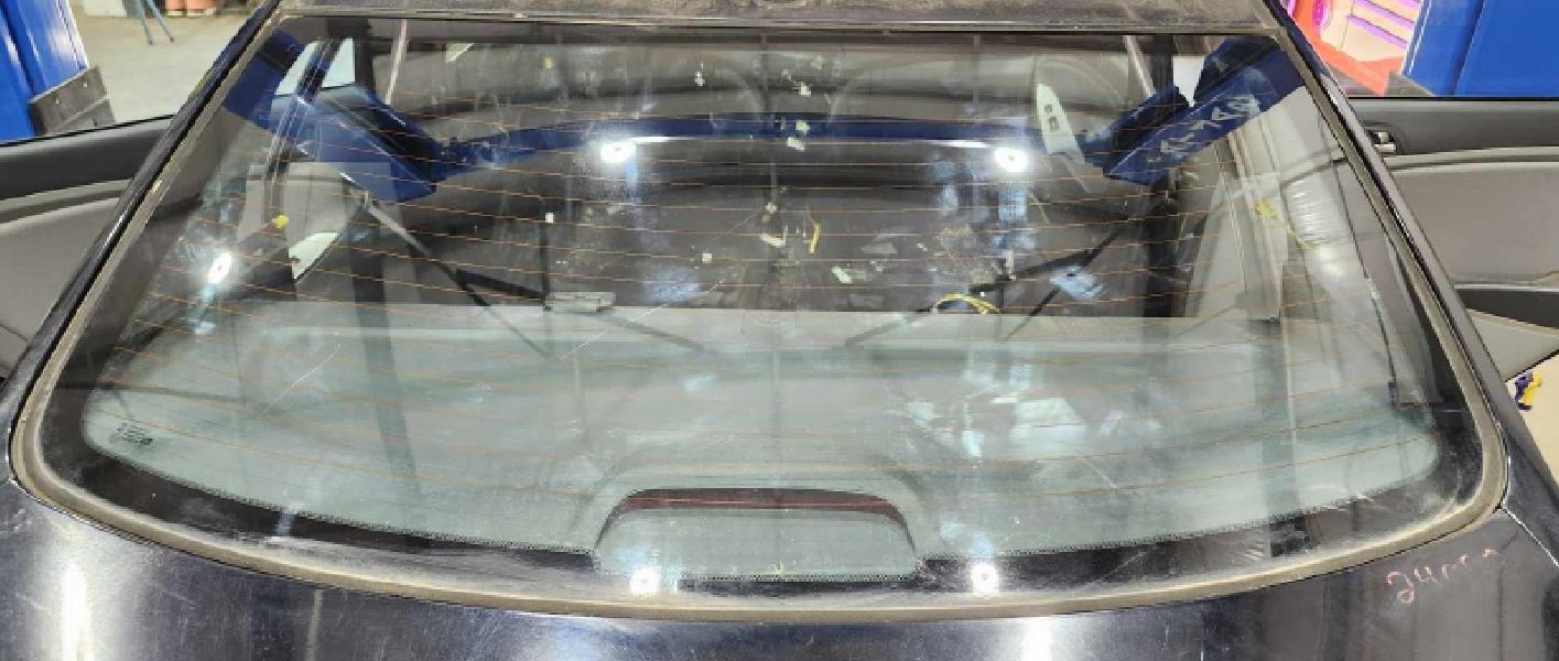 2017 Hyundai Accent Back Glass/Window