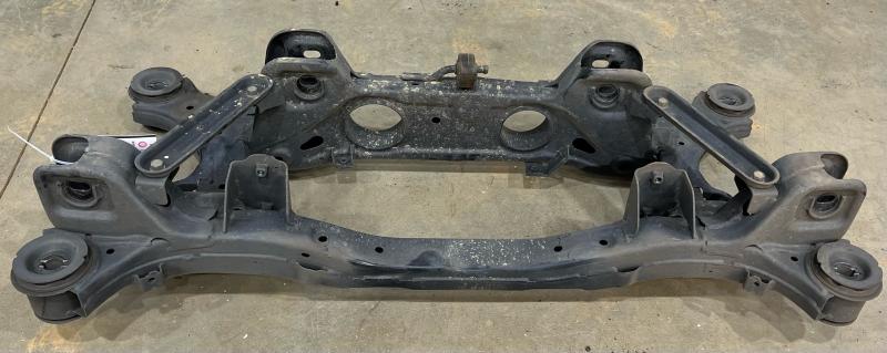 2016 - 2020 Kia Sorento FWD Rear Crossmember Subframe OEM 55405C5050
