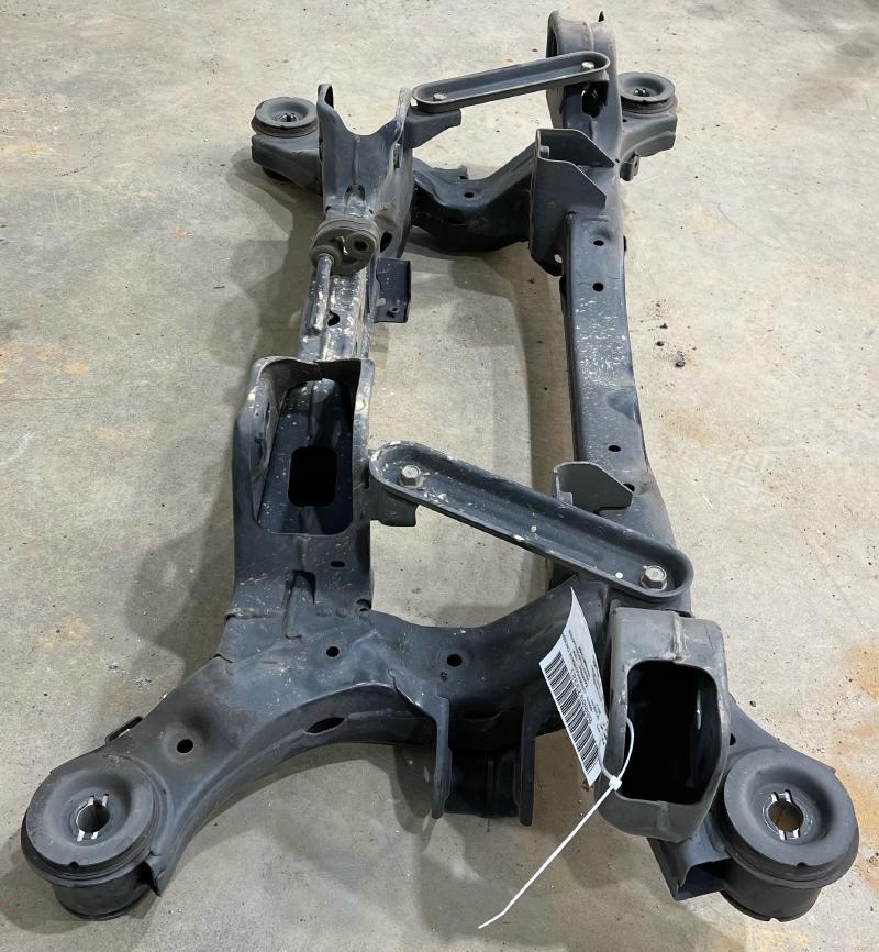 2016 - 2020 Kia Sorento FWD Rear Crossmember Subframe OEM 55405C5050