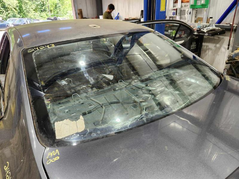 2013 Volkswagen Jetta Back Glass/Window
