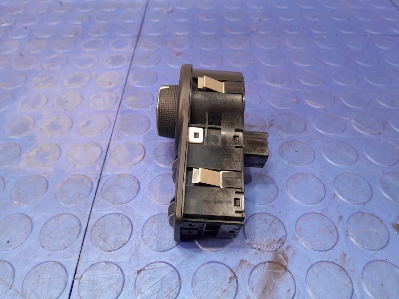 2015-2016 Chrysler 200 Headlamp Control Switch Fog Lamps OEM 68154356AB