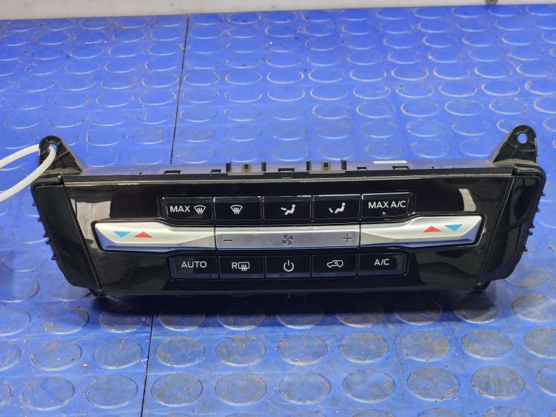 2021 Ford Explorer Heater A/C Control