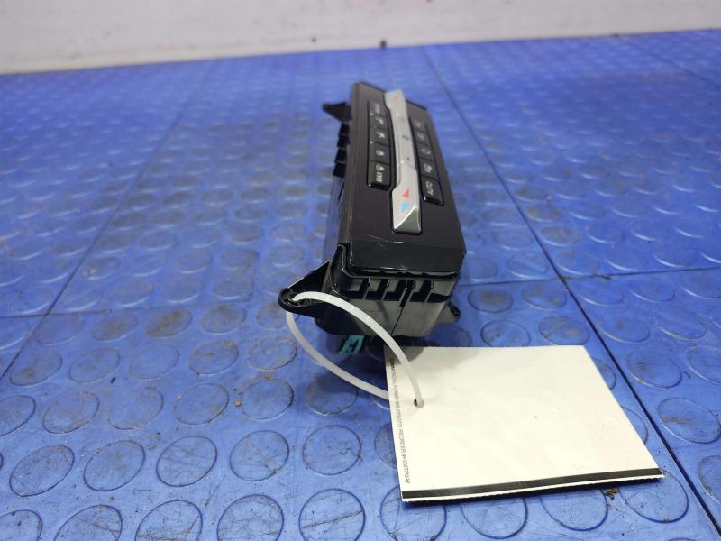 2021 Ford Explorer Heater A/C Control