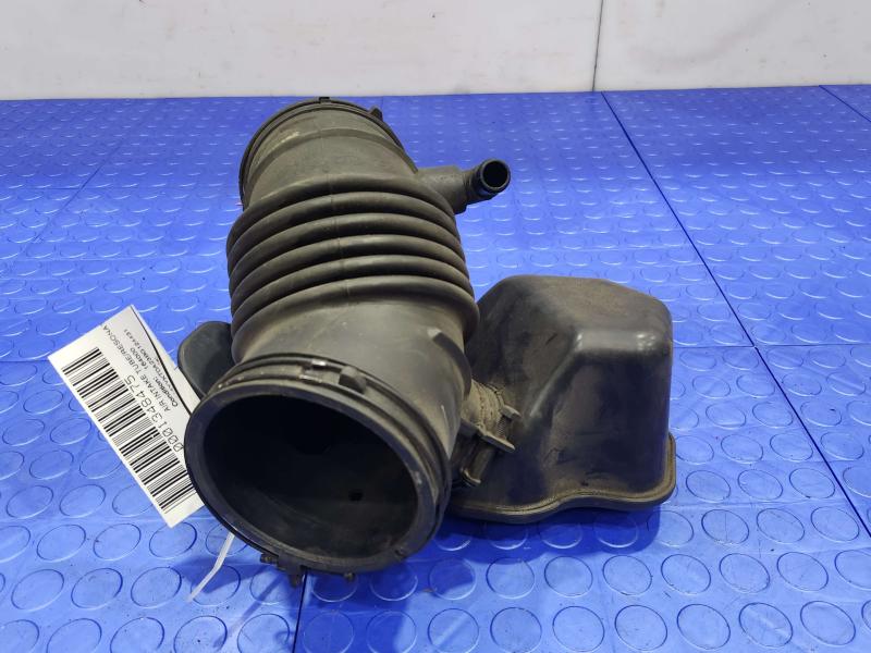 2011 Kia Sorento Air Intake Tube/Resonator