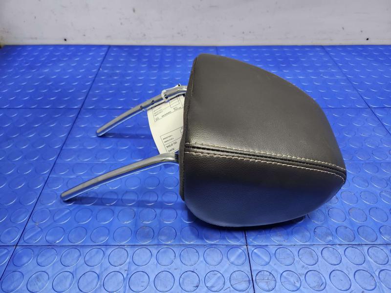 2014 Ford Focus Headrest