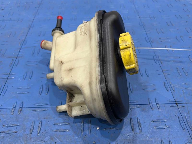 2016 Land Rover Range Rov Power Steering Reservoir