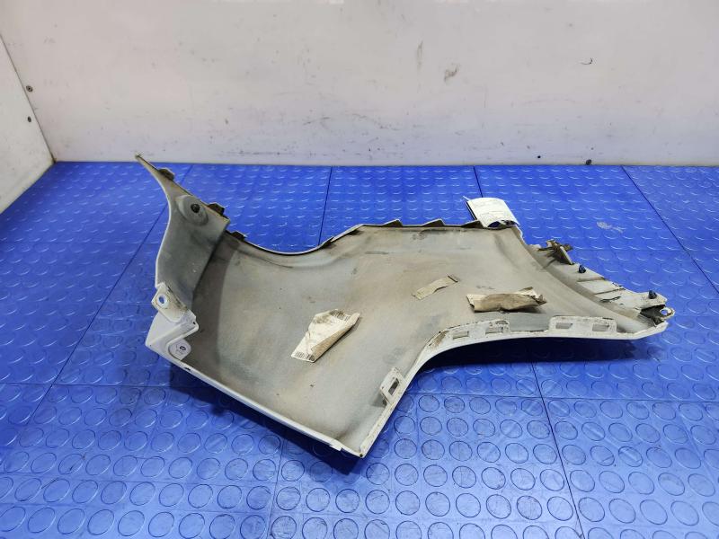2020 Land Rover Discovery Sport Bumper Tip