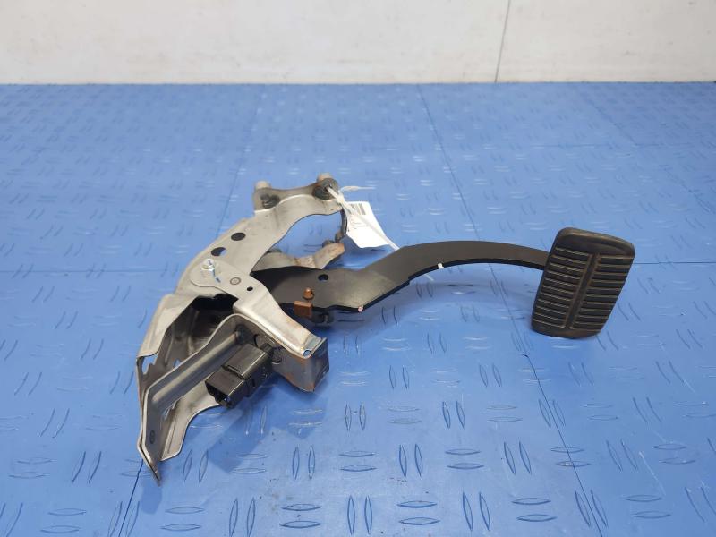 2018 Subaru Forester Brake Pedal