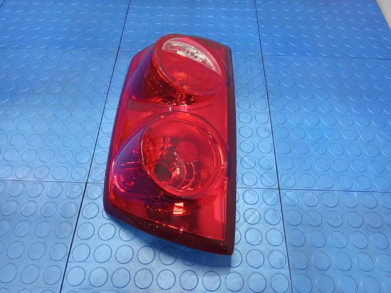 2002 Dodge Ram 1500 Tail Light Assembly