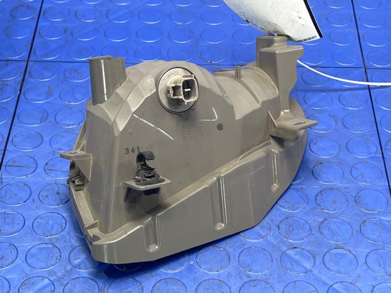 2012-2014 Toyota Prius V Turn Signal Park Lamp Right Passenger Side OEM 8151147030,RH