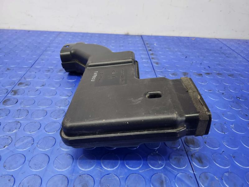 2015 Nissan Rogue Air Intake Tube/Resonator