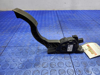 2012-2018 Ford Focus Accelerator Pedal Assembly Genuine OEM Part BV61-9F836-AB