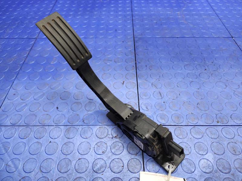 2012-2018 Ford Focus Accelerator Pedal Assembly Genuine OEM Part BV61-9F836-AB