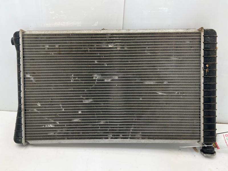 1993 GMC Sierra 1500 Radiator