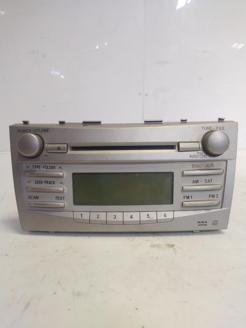 2010 2011 Toyota Camry Radio AM FM Single CD ID 11846 Fujitsu Ten OEM 8612006480